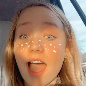 Meet your Posher, Lilly